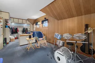 109 Barre St, Fall River, MA 02723 - Photo 19