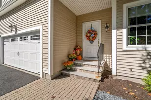 32 Cassandra Ave, Franklin, MA 02038 - Photo 1
