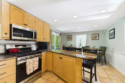 31 Bow St, Carver, MA 02330 - Photo 13