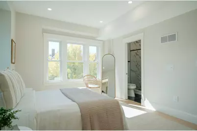 43 Boston St #C, Somerville, MA 02143 - Photo 11