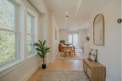43 Boston St #C, Somerville, MA 02143 - Photo 3