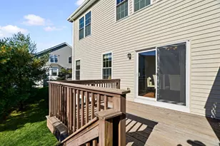 22 Kendall Ct, Bedford, MA 01730 - Photo 29