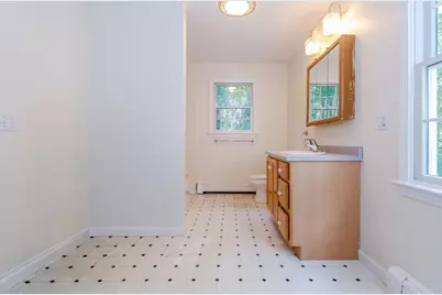 24 Foster St, Mattapoisett, MA 02739 - Photo 13