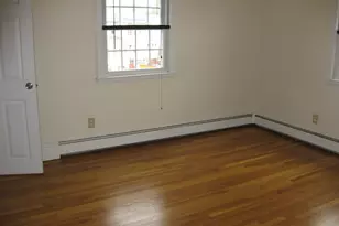 100 Lynde St, Melrose, MA 02176 - Photo 9
