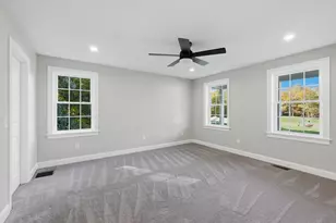 126 Townsend Harbor Rd, Lunenburg, MA 01462 - Photo 17