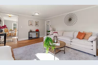 2 Minot St, Wakefield, MA 01880 - Photo 3