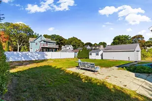 2 Minot St, Wakefield, MA 01880 - Photo 23