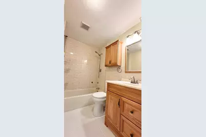 12 Strawberry Bank Rd #11, Nashua, NH 03062 - Photo 7