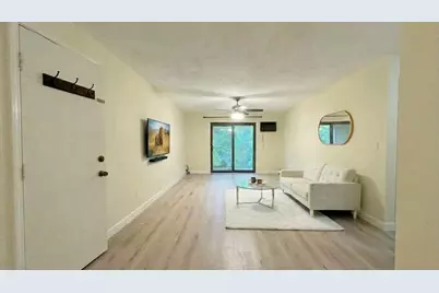 12 Strawberry Bank Rd #11, Nashua, NH 03062 - Photo 3