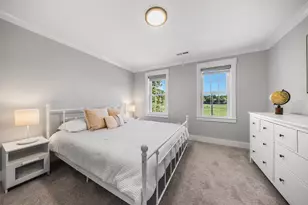 381 Prospect St, Franklin, MA 02038 - Photo 33