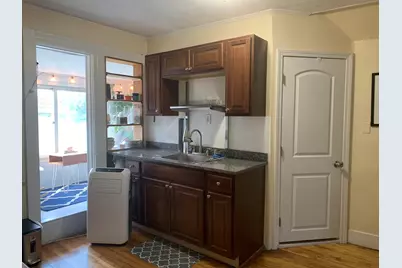 99 Paine Street, Worcester, MA 01605 - Photo 9