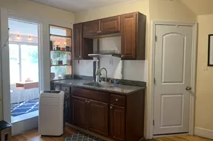 99 Paine St, Worcester, MA 01605 - Photo 9