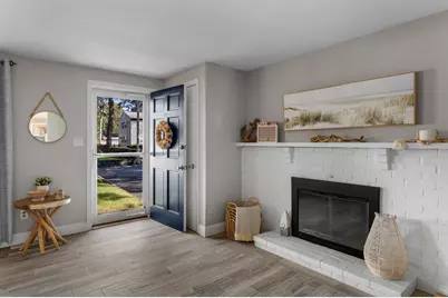 9 Winchester Dr, Falmouth, MA 02536 - Photo 5