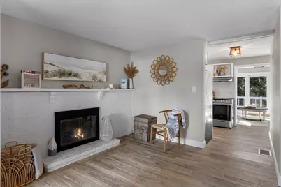 9 Winchester Dr, Falmouth, MA 02536 - Photo 3