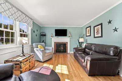 53 Glenwood Dr, Westfield, MA 01085 - Photo 9
