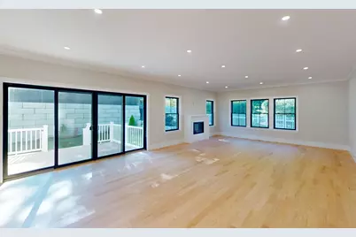 75 Greer St, Waltham, MA 02452 - Photo 7