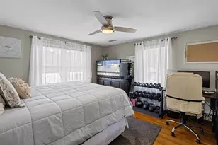 21 Milton St, Blackstone, MA 01504 - Photo 17