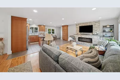 106 Harwood Ave, Littleton, MA 01460 - Photo 7