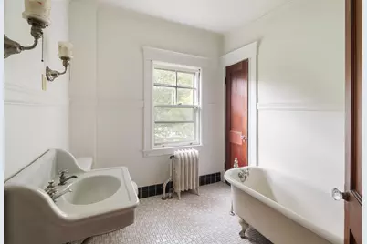42 Everett Ave, Winchester, MA 01890 - Photo 21