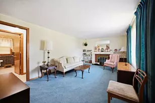 58 Pine Hill Rd, Springfield, MA 01118 - Photo 9