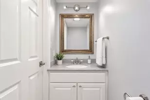 121 Nonantum St, Boston, MA 02135 - Photo 11