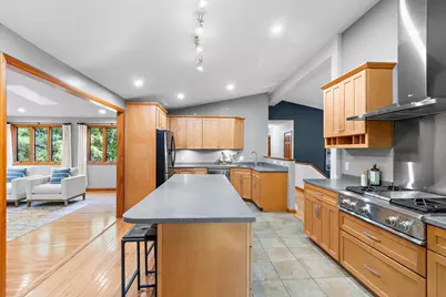 55 Coventry Wood Road, Bolton, MA 01740 - Photo 5