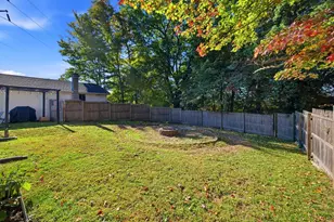 56 Lavalle Ave, Chicopee, MA 01020 - Photo 33