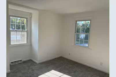 65 Surrey, Lowell, MA 01852 - Photo 7