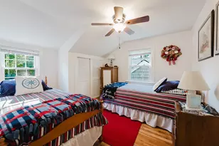 21 Thatcher St, Dartmouth, MA 02748 - Photo 35