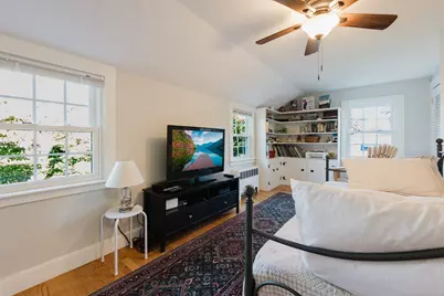 21 Thatcher St, Dartmouth, MA 02748 - Photo 33