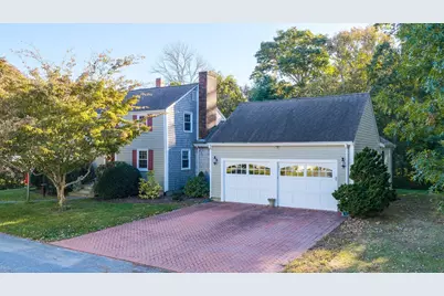 21 Thatcher St, Dartmouth, MA 02748 - Photo 7