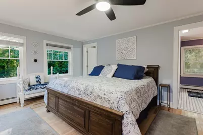 21 Thatcher St, Dartmouth, MA 02748 - Photo 23
