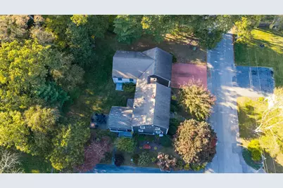 21 Thatcher St, Dartmouth, MA 02748 - Photo 39