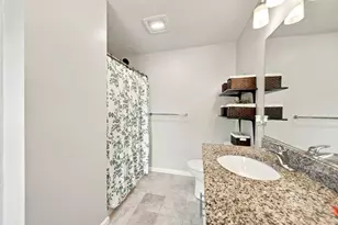11 Mendon, Attleboro, MA 02780 - Photo 27