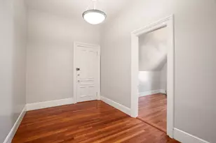 8 Claremont St, Worcester, MA 01610 - Photo 3
