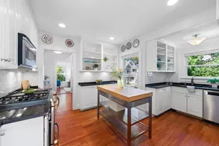 28 Elmwood St, Somerville, MA 02144 - Photo 11