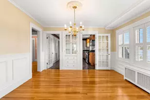 2 Orchard St, Salem, MA 01970 - Photo 9