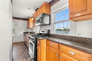2 Orchard St, Salem, MA 01970 - Photo 17