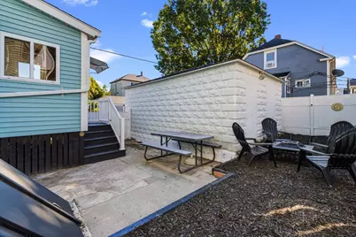 82 Princeton St, New Bedford, MA 02745 - Photo 5