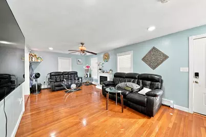 20 Bell St, Quincy, MA 02169 - Photo 7