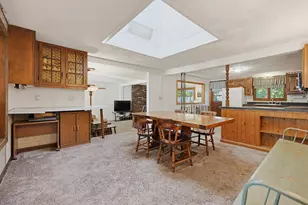 121 Park Cir, Attleboro, MA 02703 - Photo 7