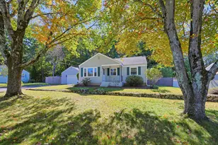 121 Park Cir, Attleboro, MA 02703 - Photo 33