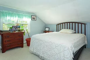 375 Russell St, Woburn, MA 01801 - Photo 7