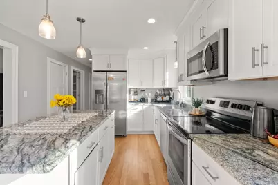 23 Old Center St, Carver, MA 02330 - Photo 9