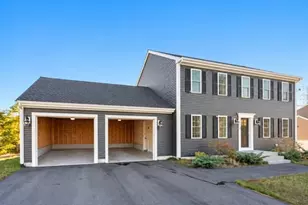 23 Old Center St, Carver, MA 02330 - Photo 3