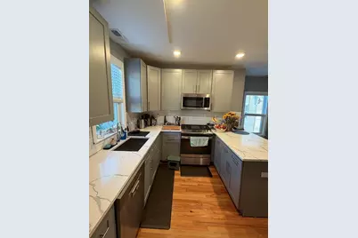 9 Almont St #2, Malden, MA 02148 - Photo 5