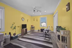 763 Wood St, Swansea, MA 02777 - Photo 17