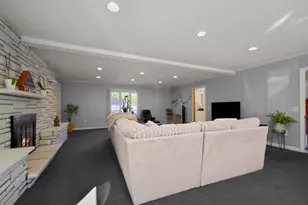 763 Wood St, Swansea, MA 02777 - Photo 7