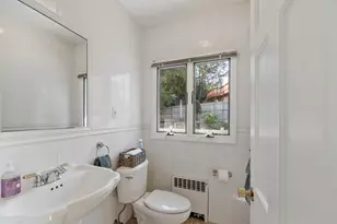 19 Chamberlain Pkwy, Worcester, MA 01602 - Photo 23