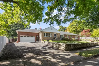 19 Chamberlain Pkwy, Worcester, MA 01602 - Photo 3